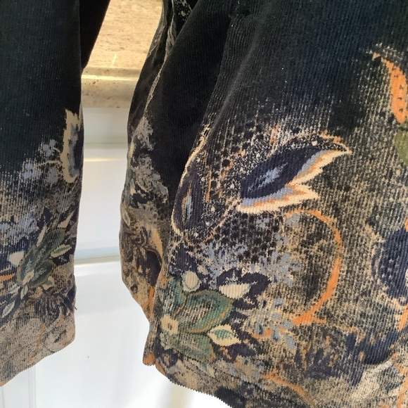 Chico’s Black Corduroy Jacket Size Large (2) Feather & Floral Button Close - Picture 2 of 9